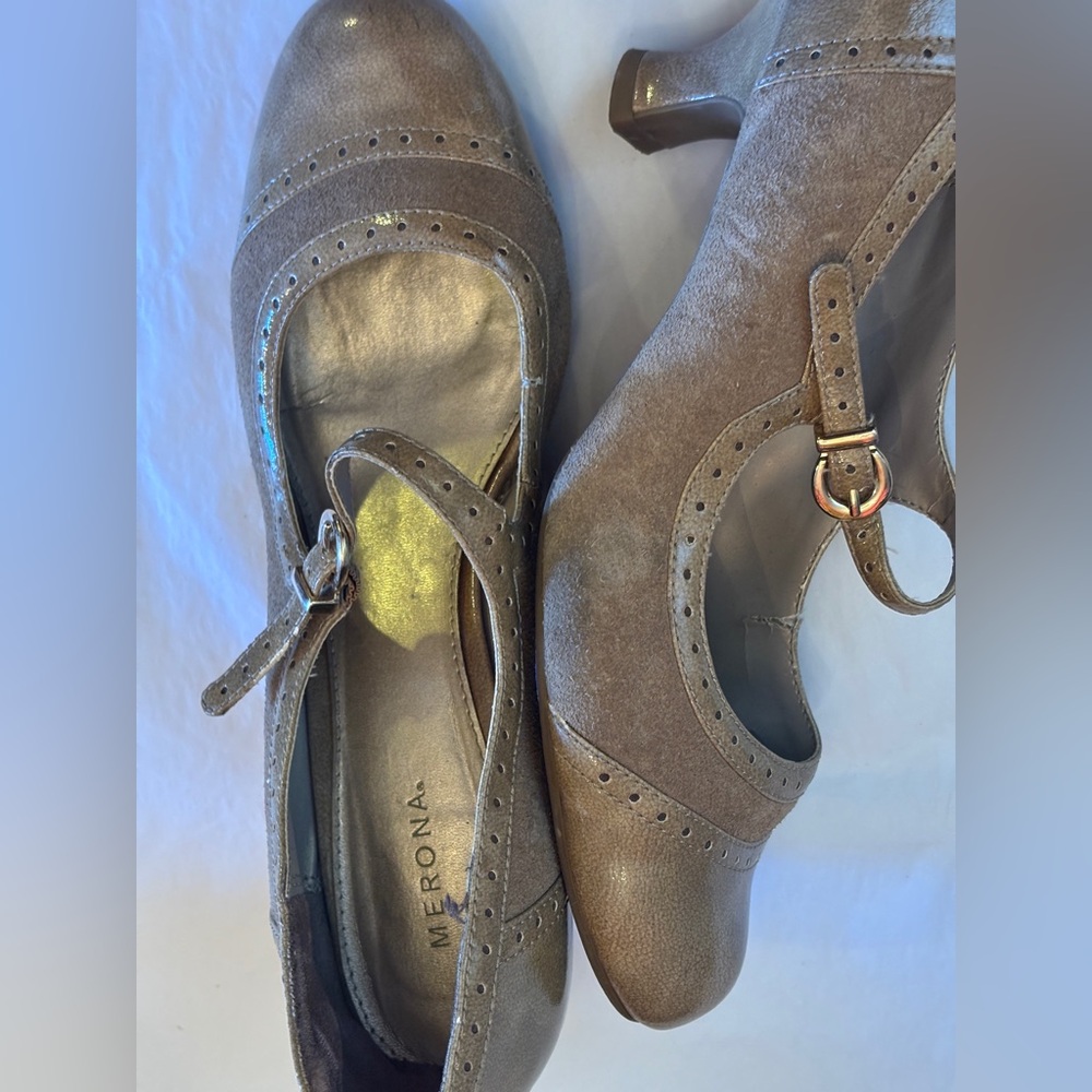 Merona Women's Brown Mary Jane Heels 8.5